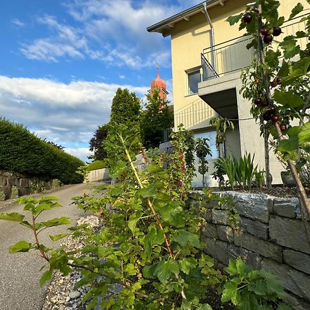Villa Modern Ufhusen Kültér fotó